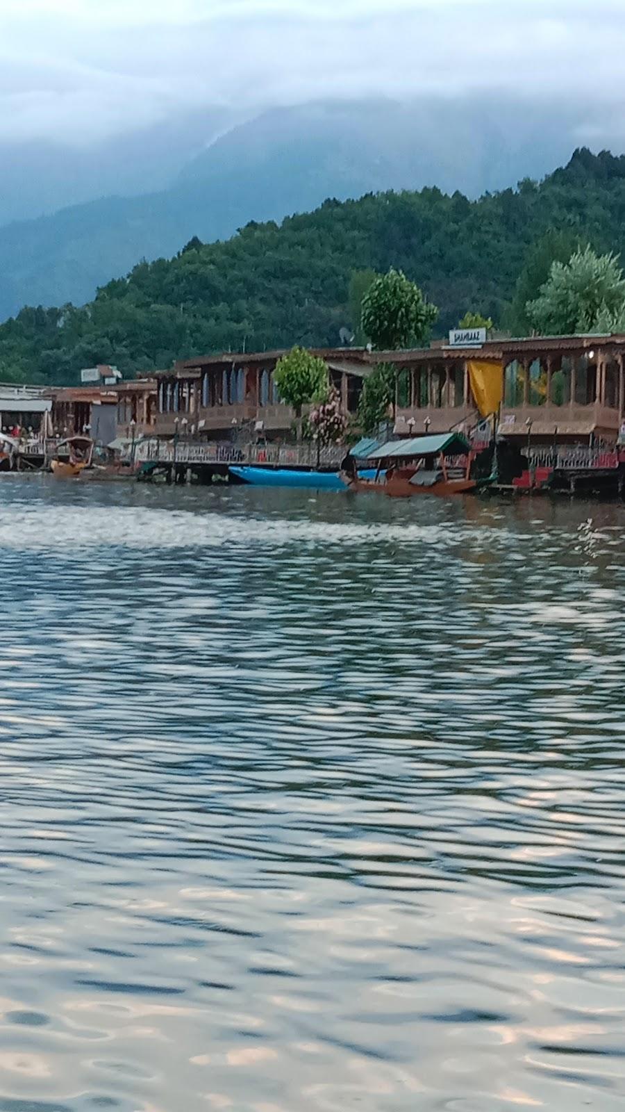 Dal lake – photo 3