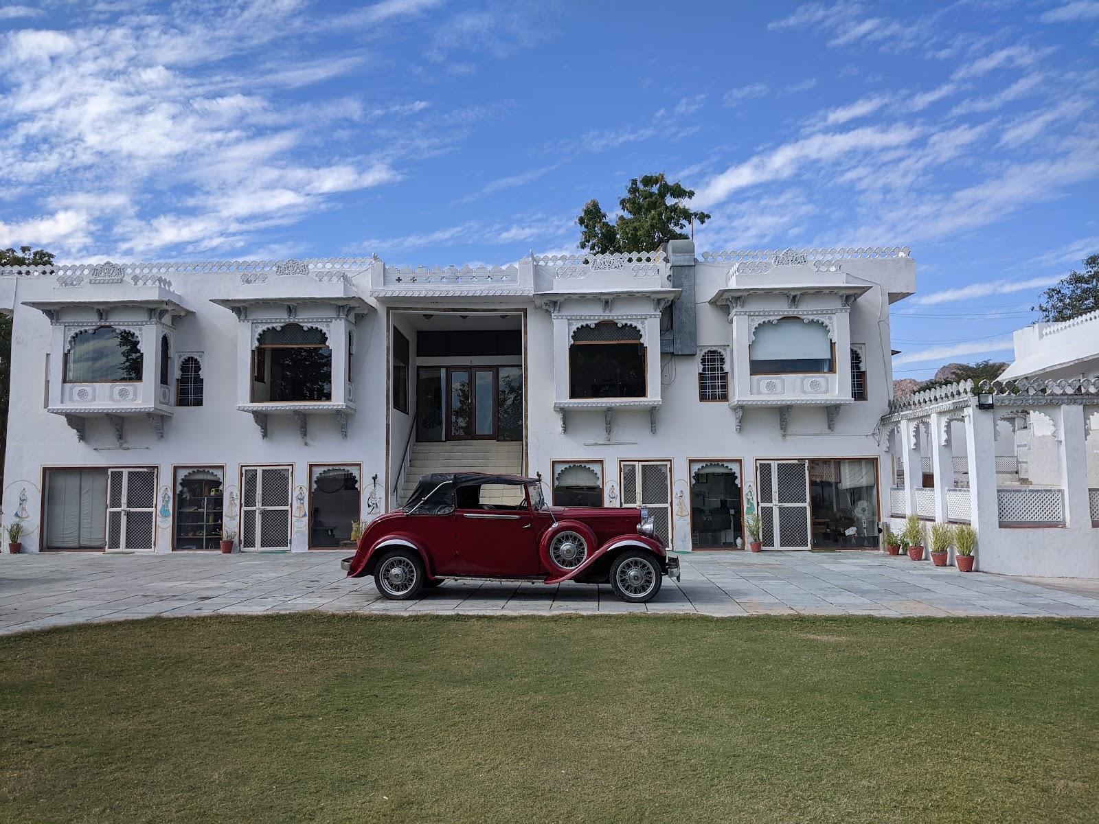 Devendra Garh – photo 1