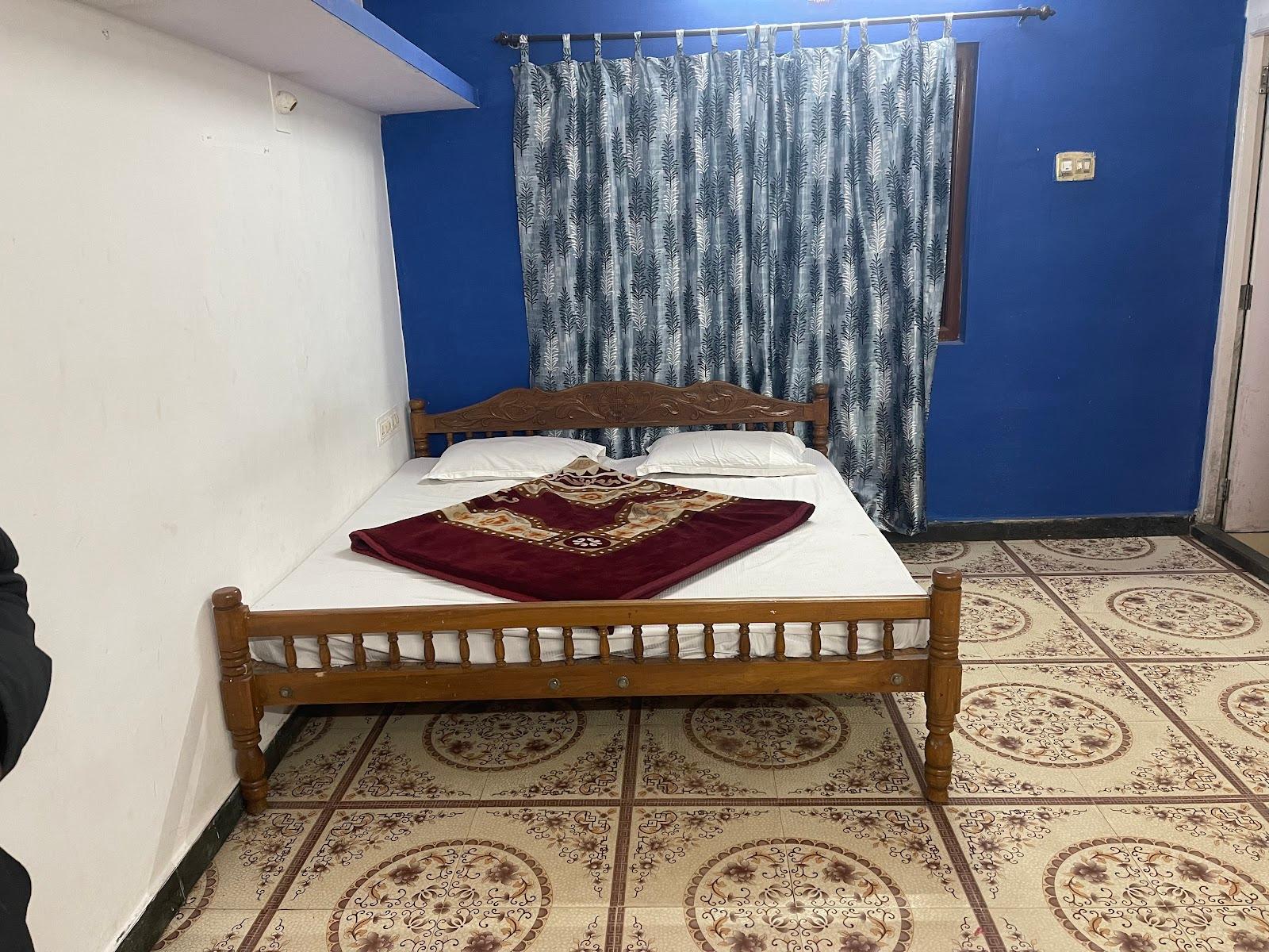 Ooty rooms – photo 1