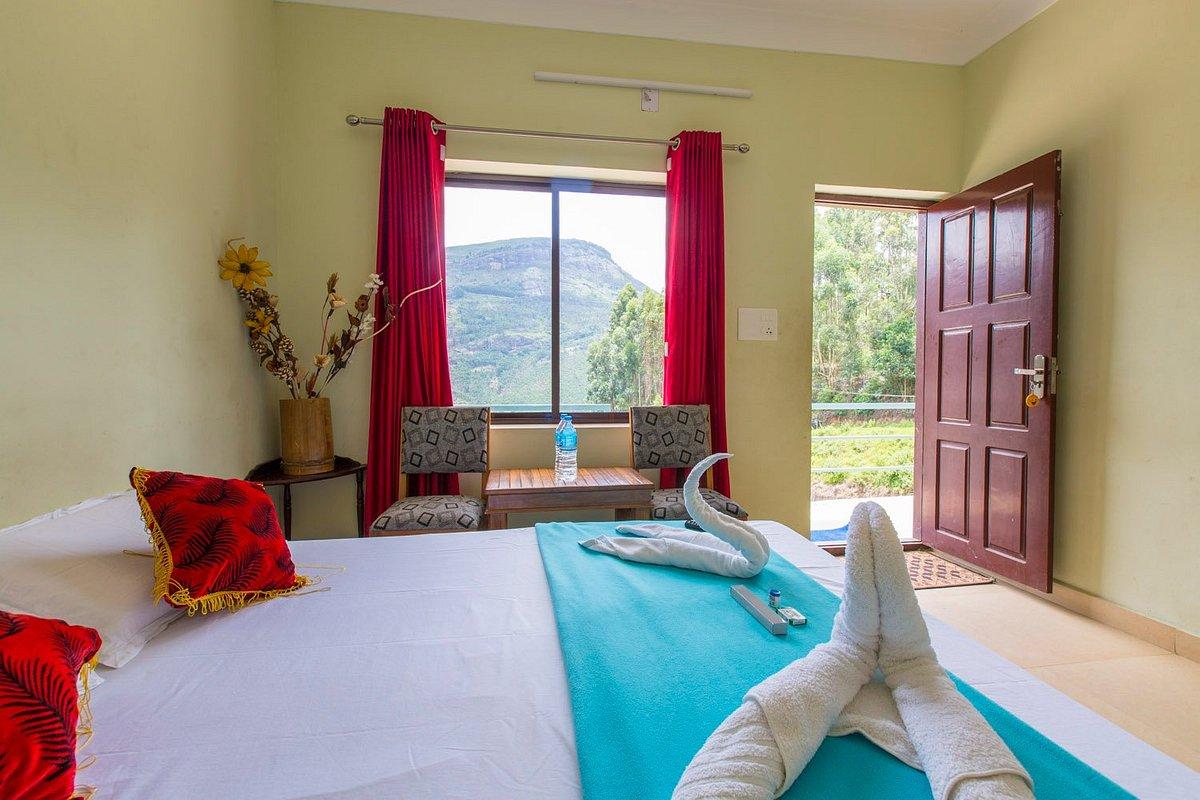 Mountain Hut Resorts – photo 3
