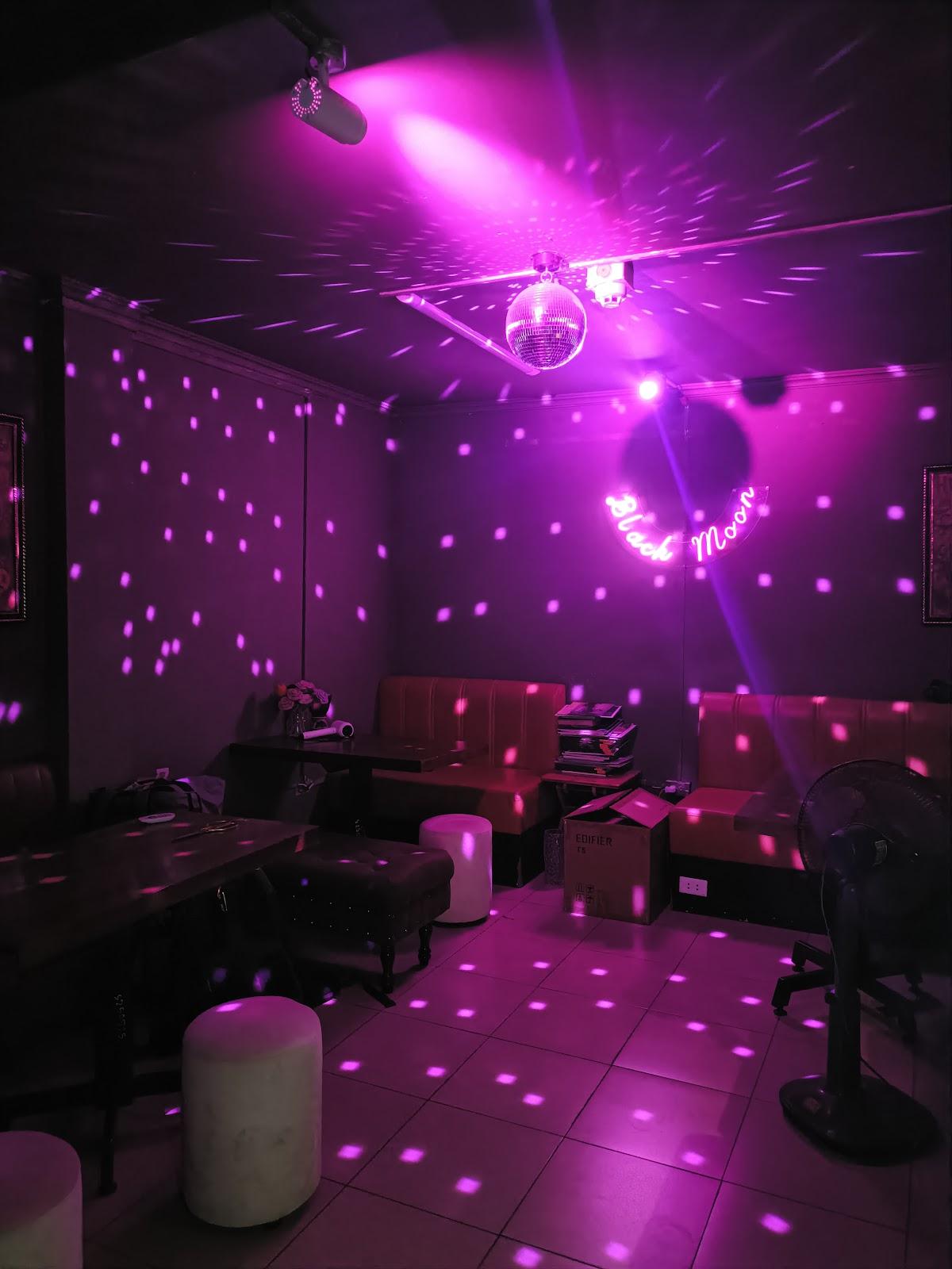 Viet Vintage Hostel n Pub - Soft mattress - Free Beer Wed, Thu, Fri, Sat