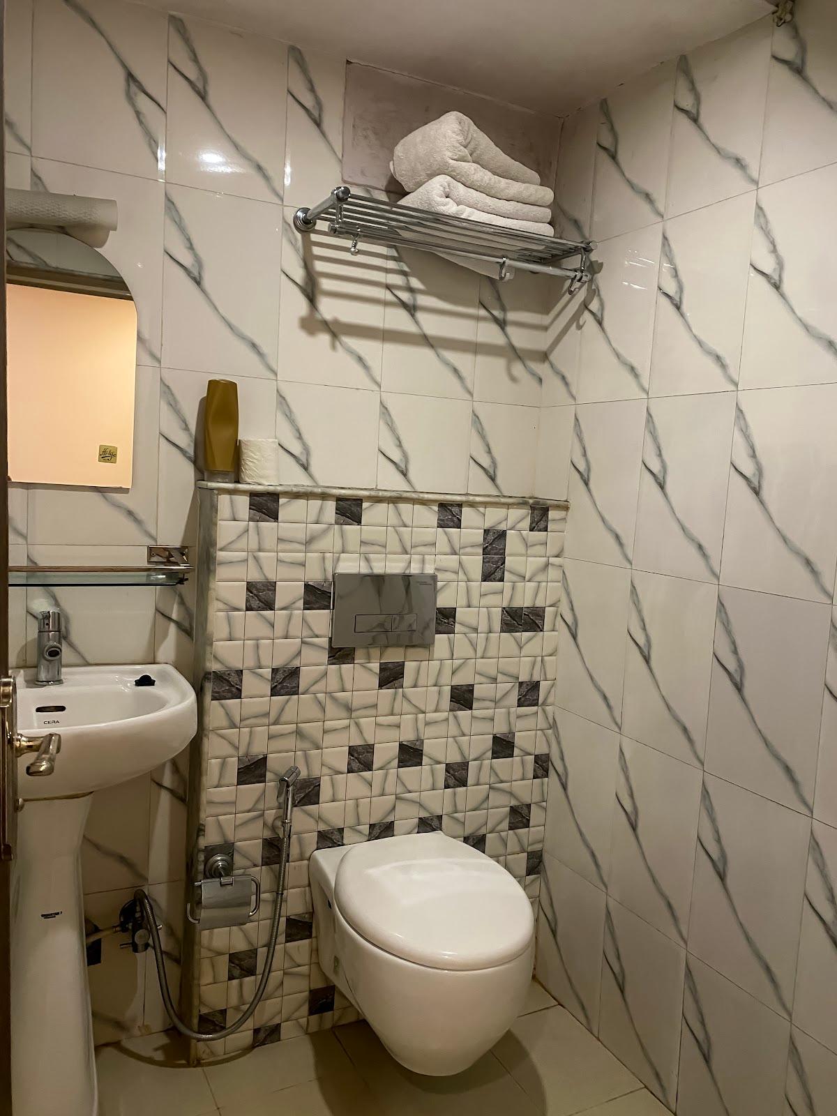 Lemon Tree Hotel – photo 3