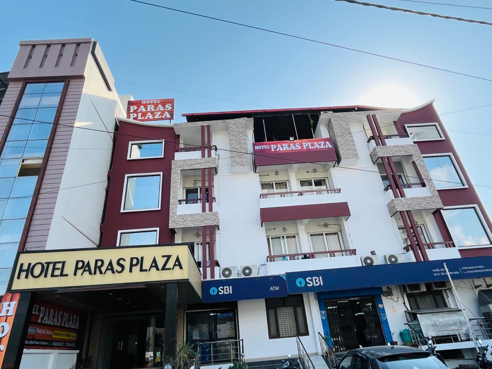Hotel Paras Plaza – photo 1