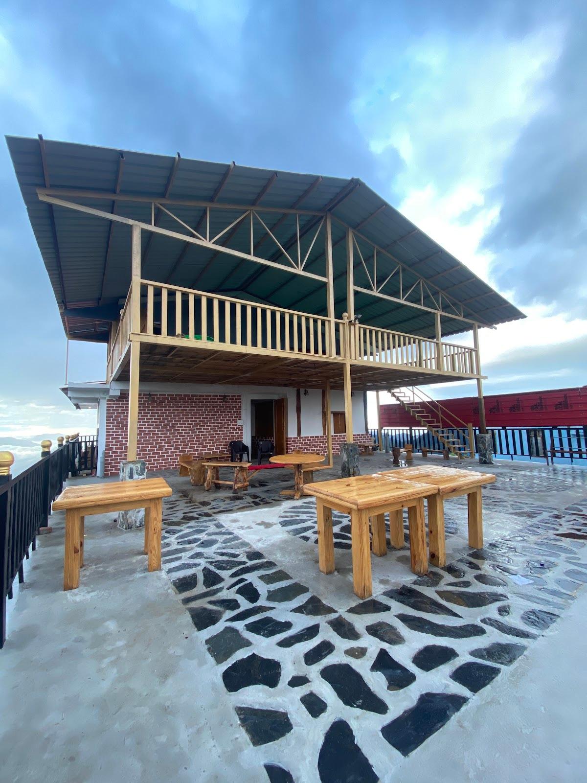 Hotel LA Riqueza - Kanatal