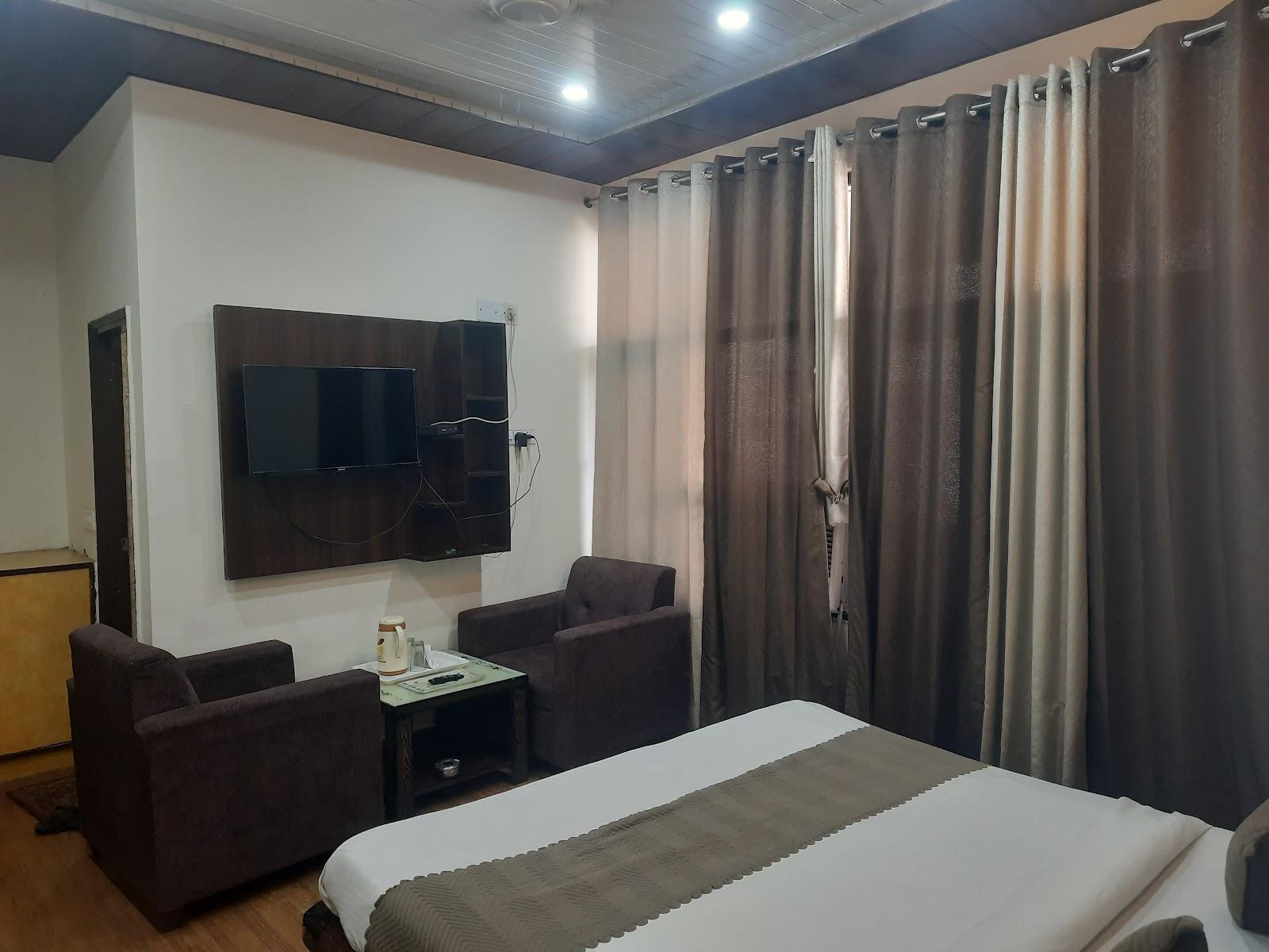 Hotel the height – photo 2