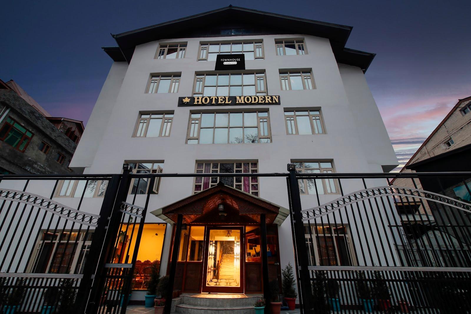 Townhouse by OYO Rajbagh Formerly Hotel Modern – photo 1