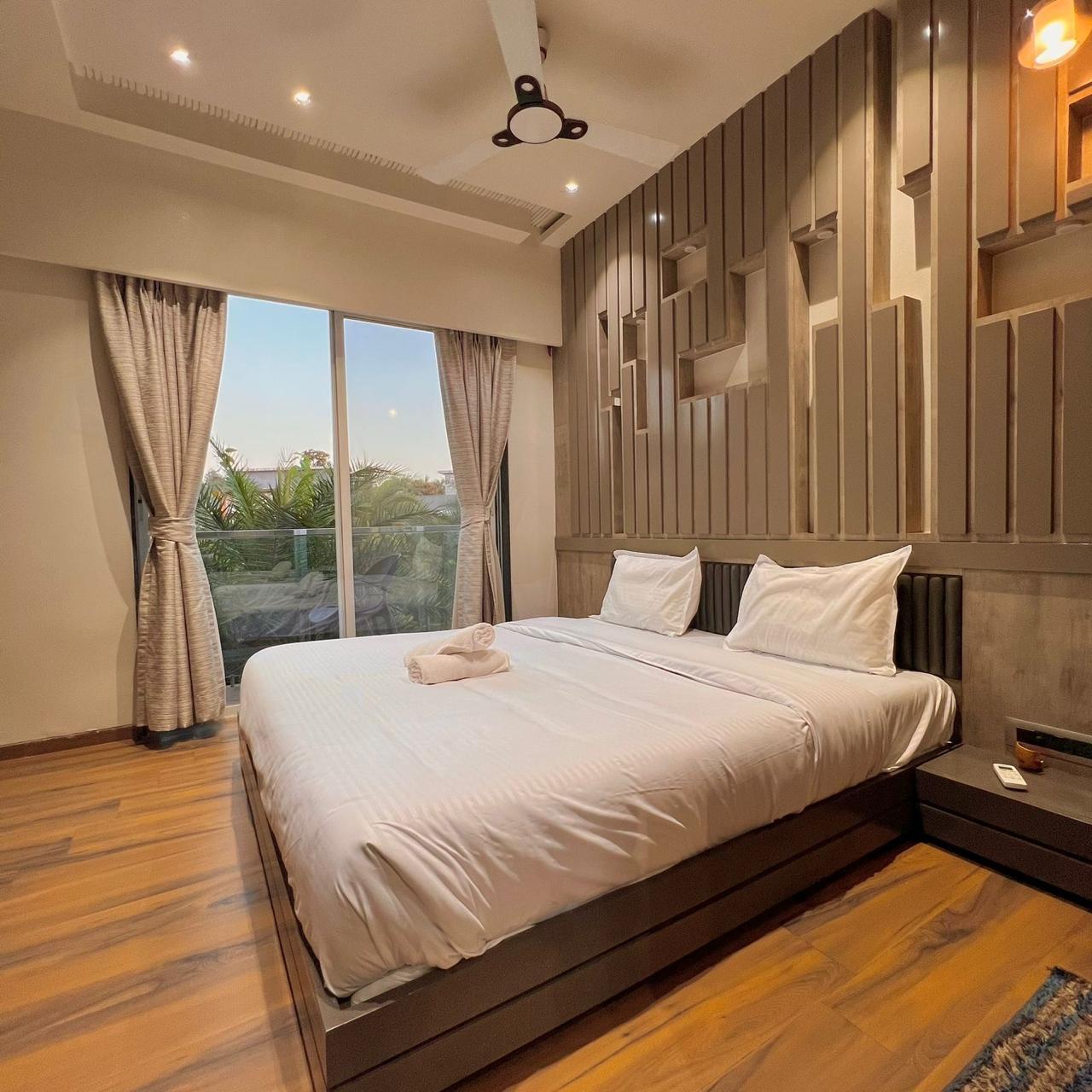 Royal Villas -Lonavala Villa On Rent With Private Swimming Pool – photo 4