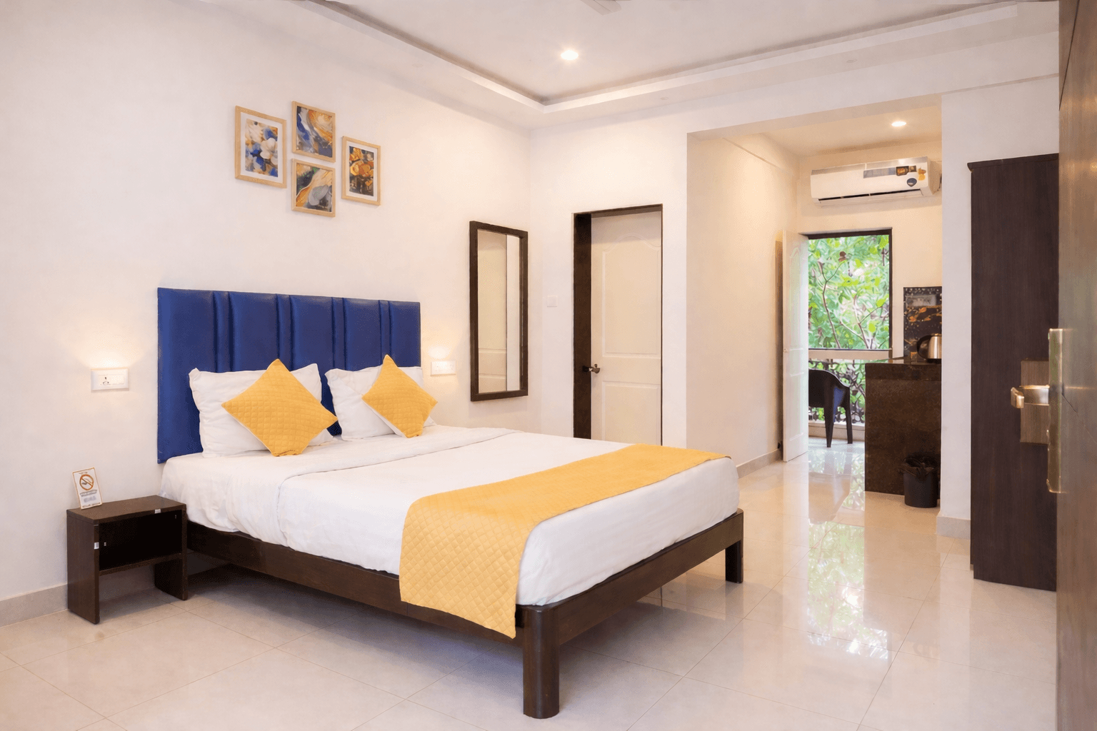 The Regal-Luxury Boutique Stays – photo 3