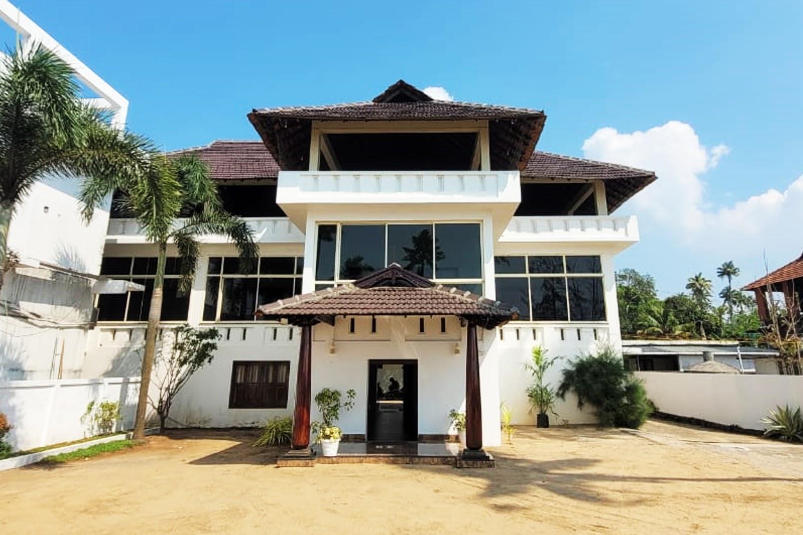 Cherai Beach Palace – photo 1