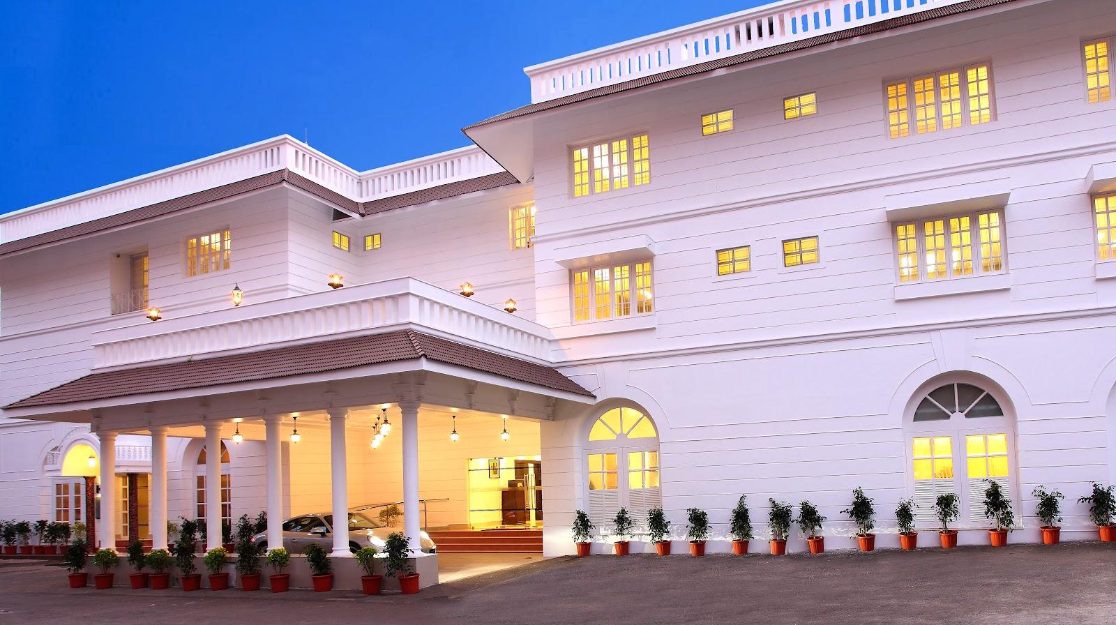 HOTEL LUCIYA PALACE – photo 1