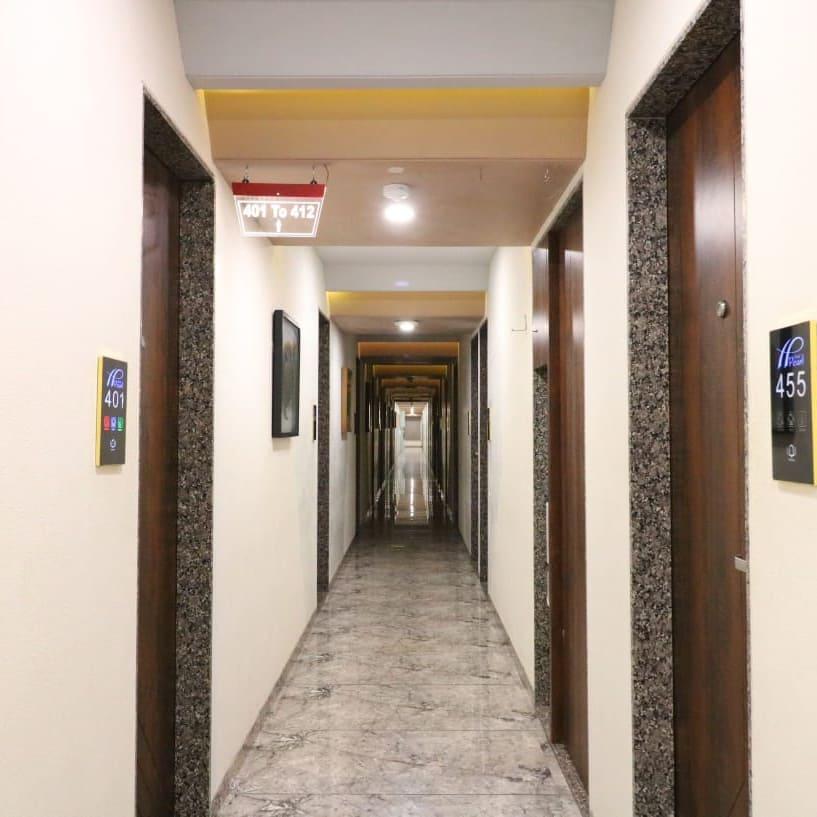Hotel Pearl Residency – photo 1