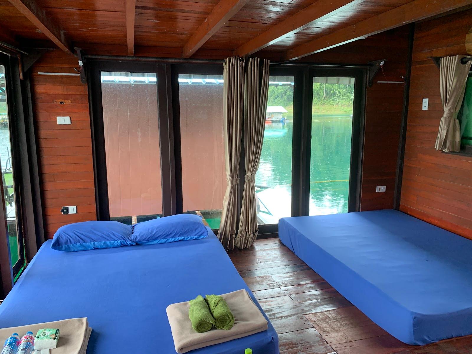 Khao Sok Smiley Lakehouse – photo 3