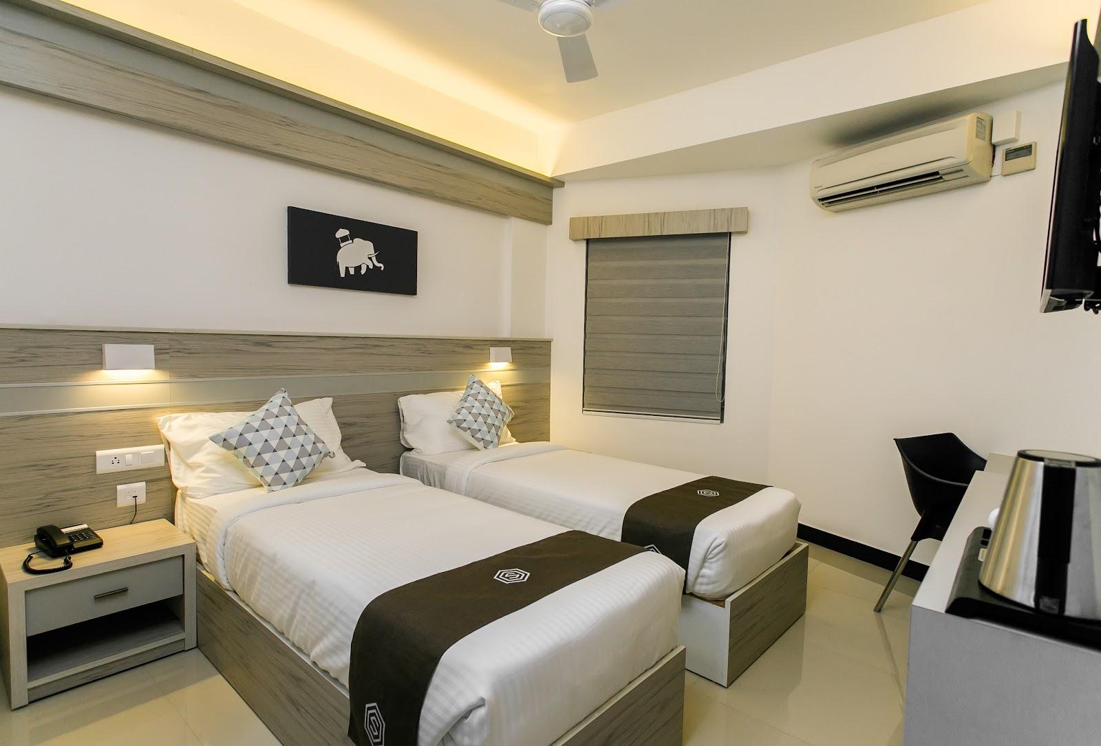 Sapphire Club Metro Hotel – photo 4