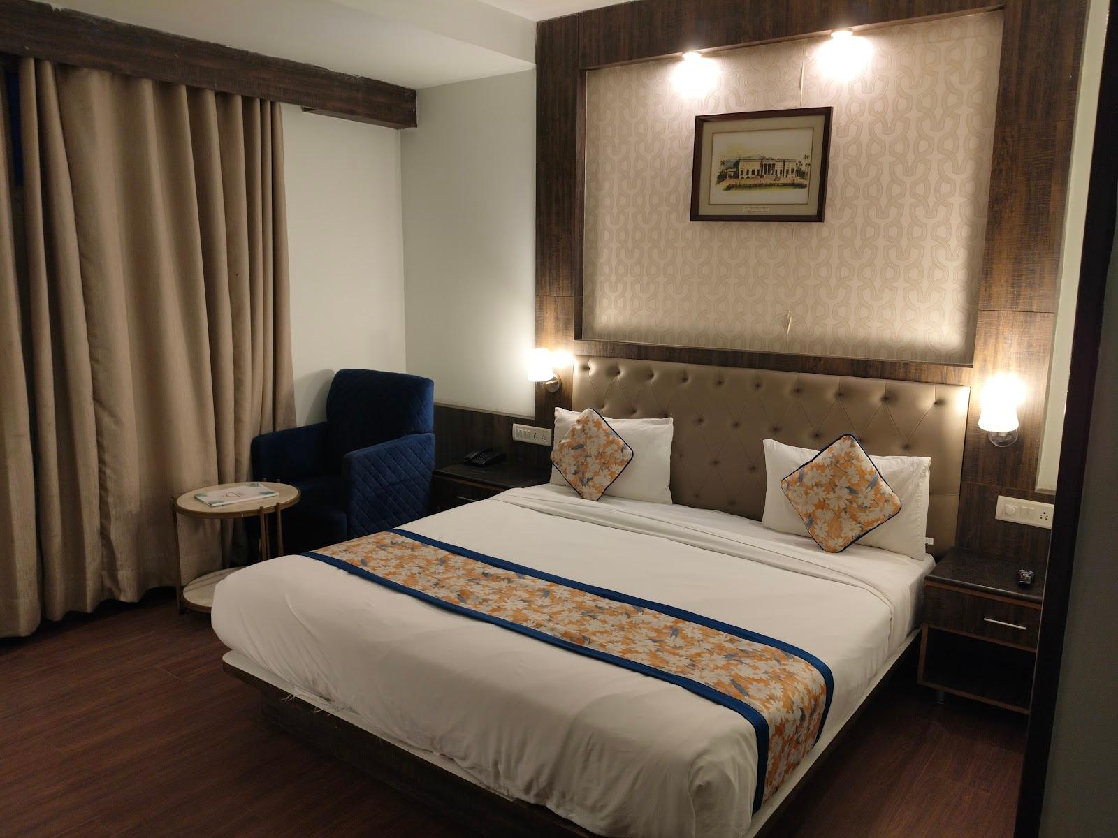 Hotel Myriad , Vidhan Sabha Marg – photo 3