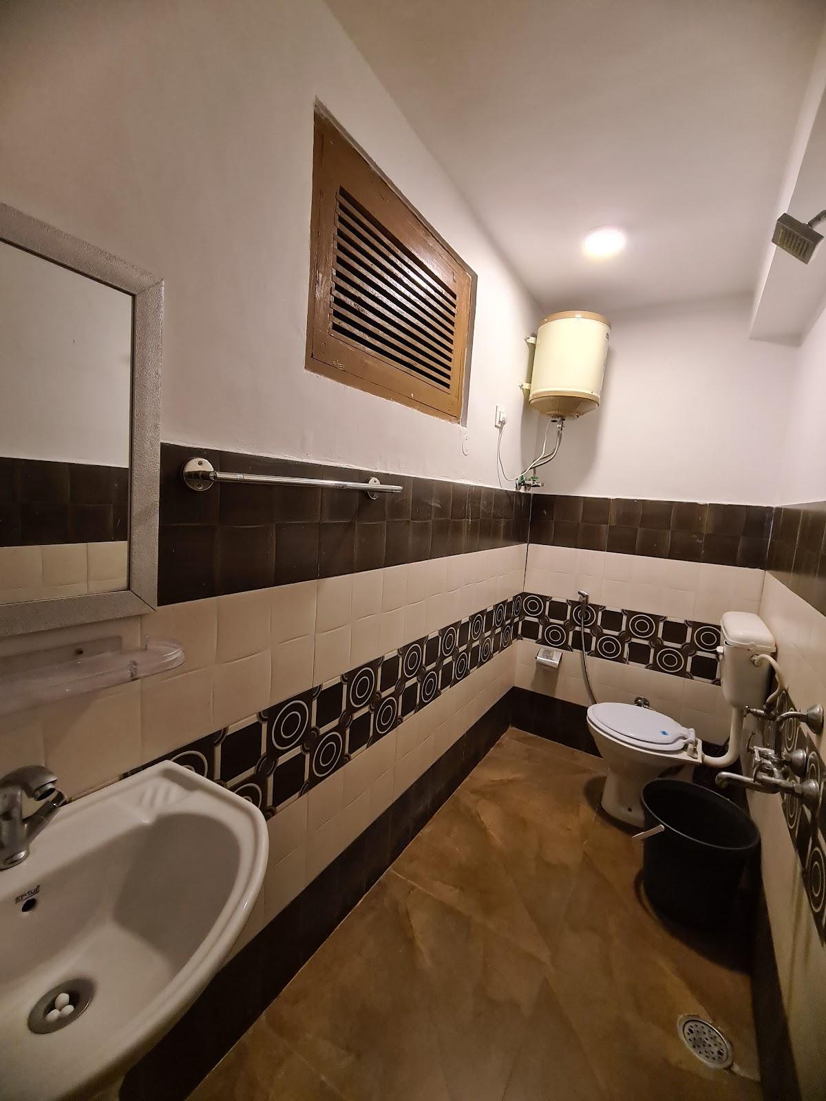 Bros Hostel – photo 4