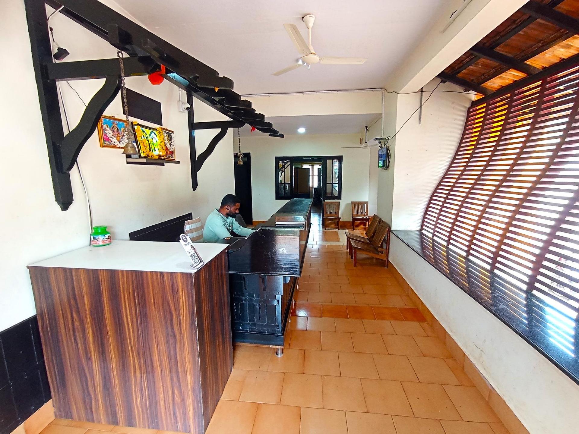 Aswathi Tourist Home – photo 4