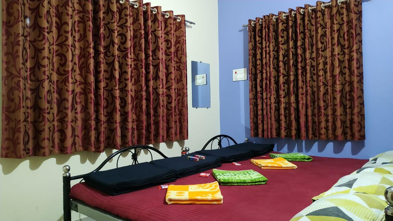 DANDELI CROCODILE EDGE HOME STAY – photo 4