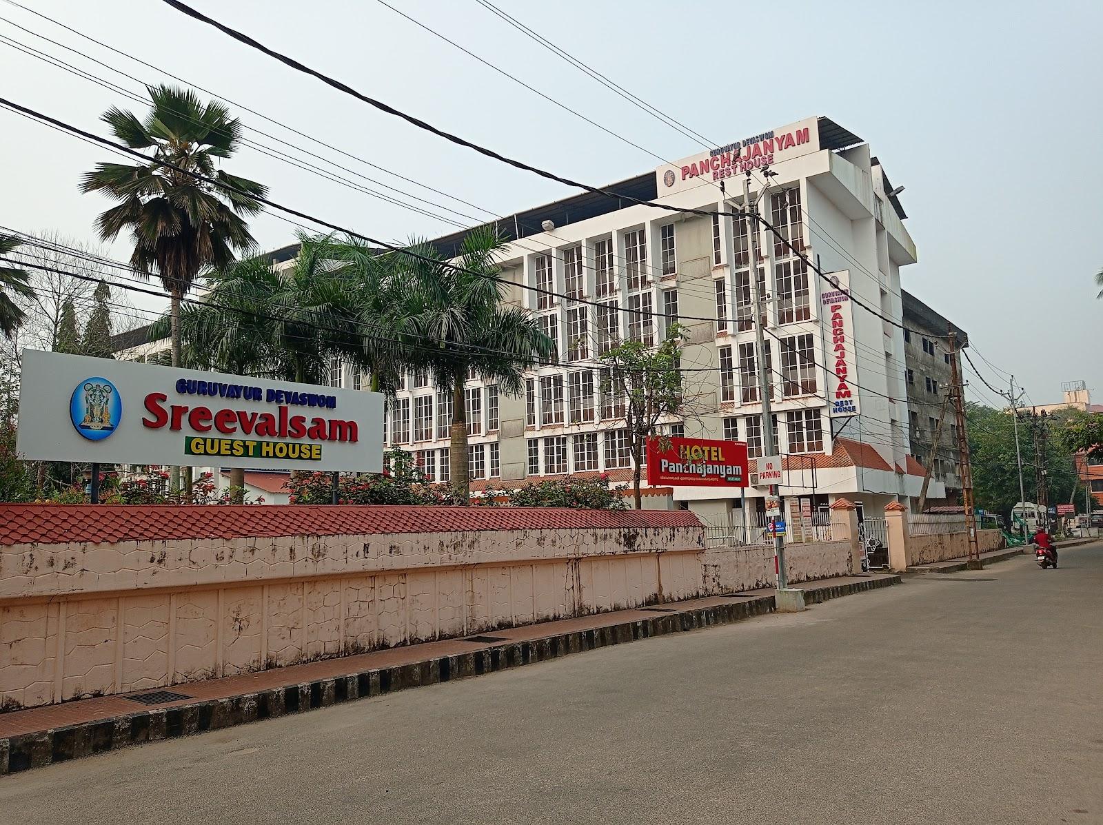 Guruvayoor Devaswom Sreekrishna Rest House – photo 4