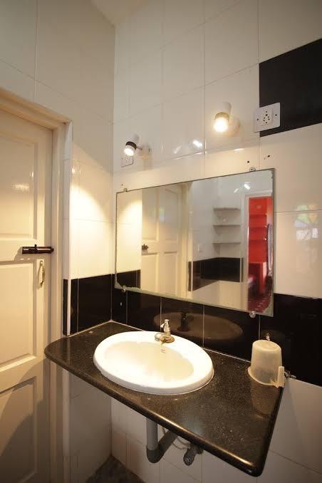 Holi-wood Guest House – photo 4