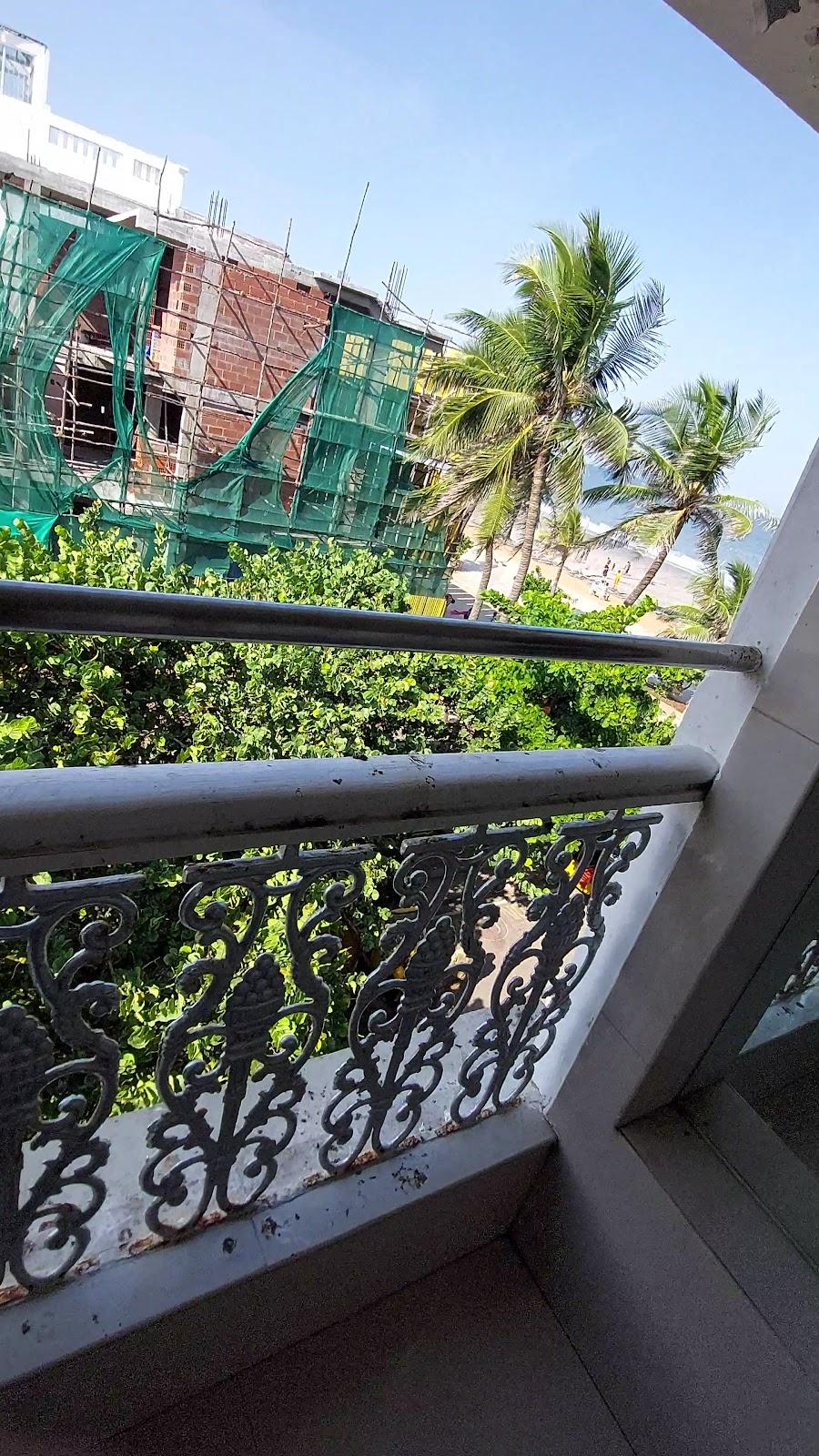 Lotus Bay View Hotel – photo 2