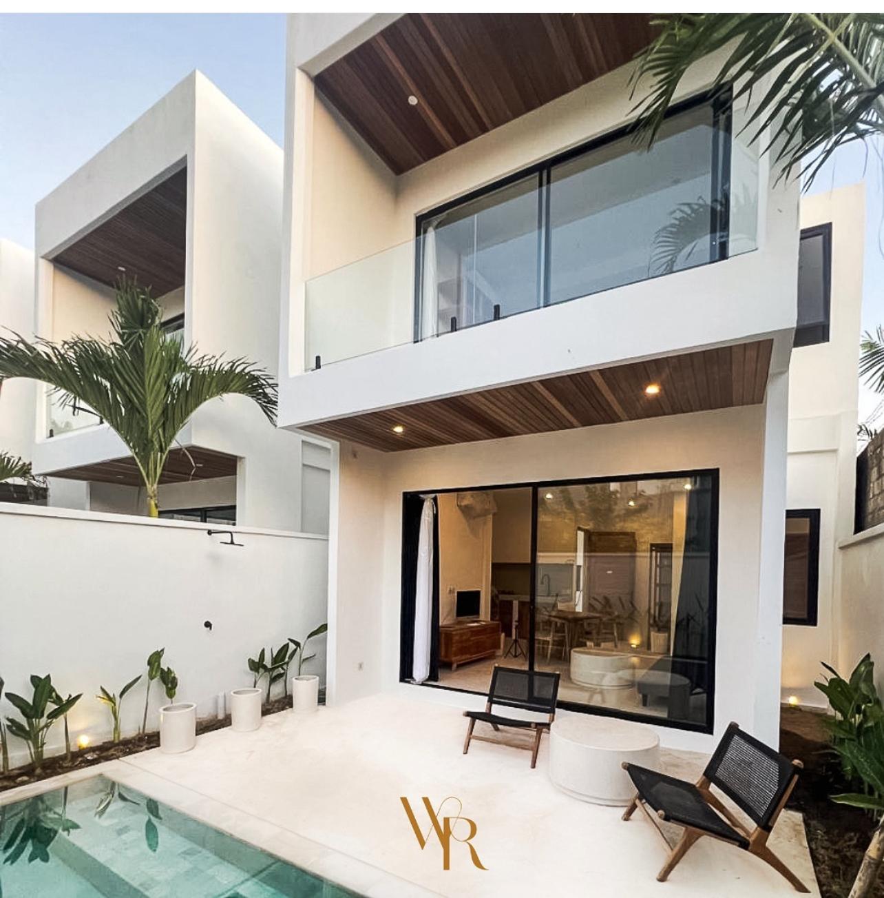 White Residence – photo 1