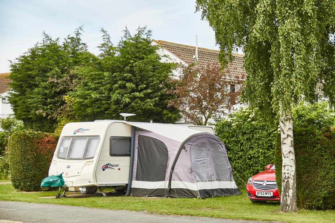 Great Yarmouth Racecourse Caravan and Motorhome Club Campsite – photo 4
