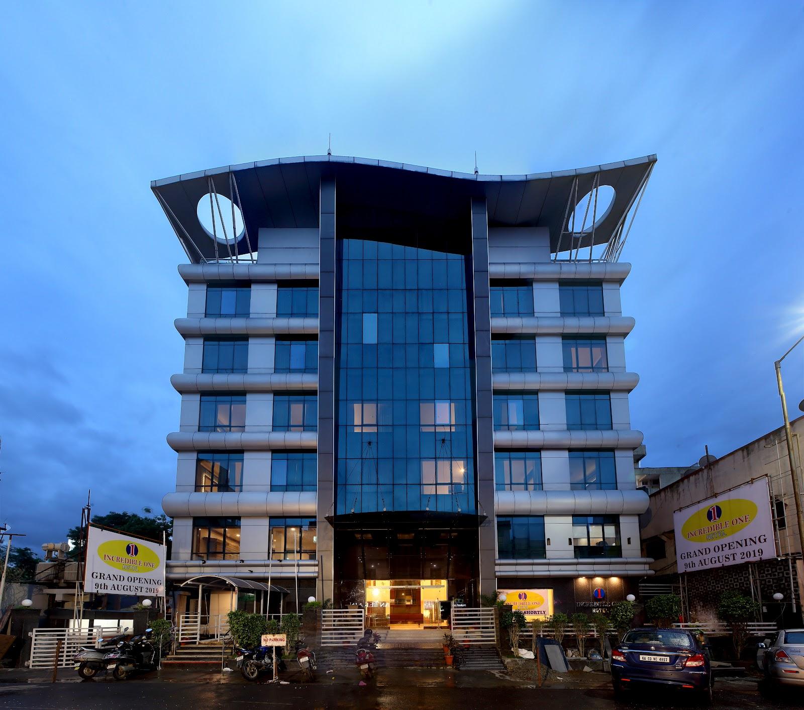 Hotel Incredible One – photo 1