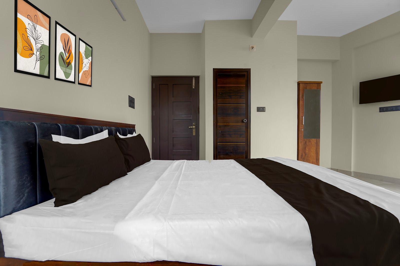 Hotel O Engineering College Sreekaryam Formerly B S Plaza – photo 4