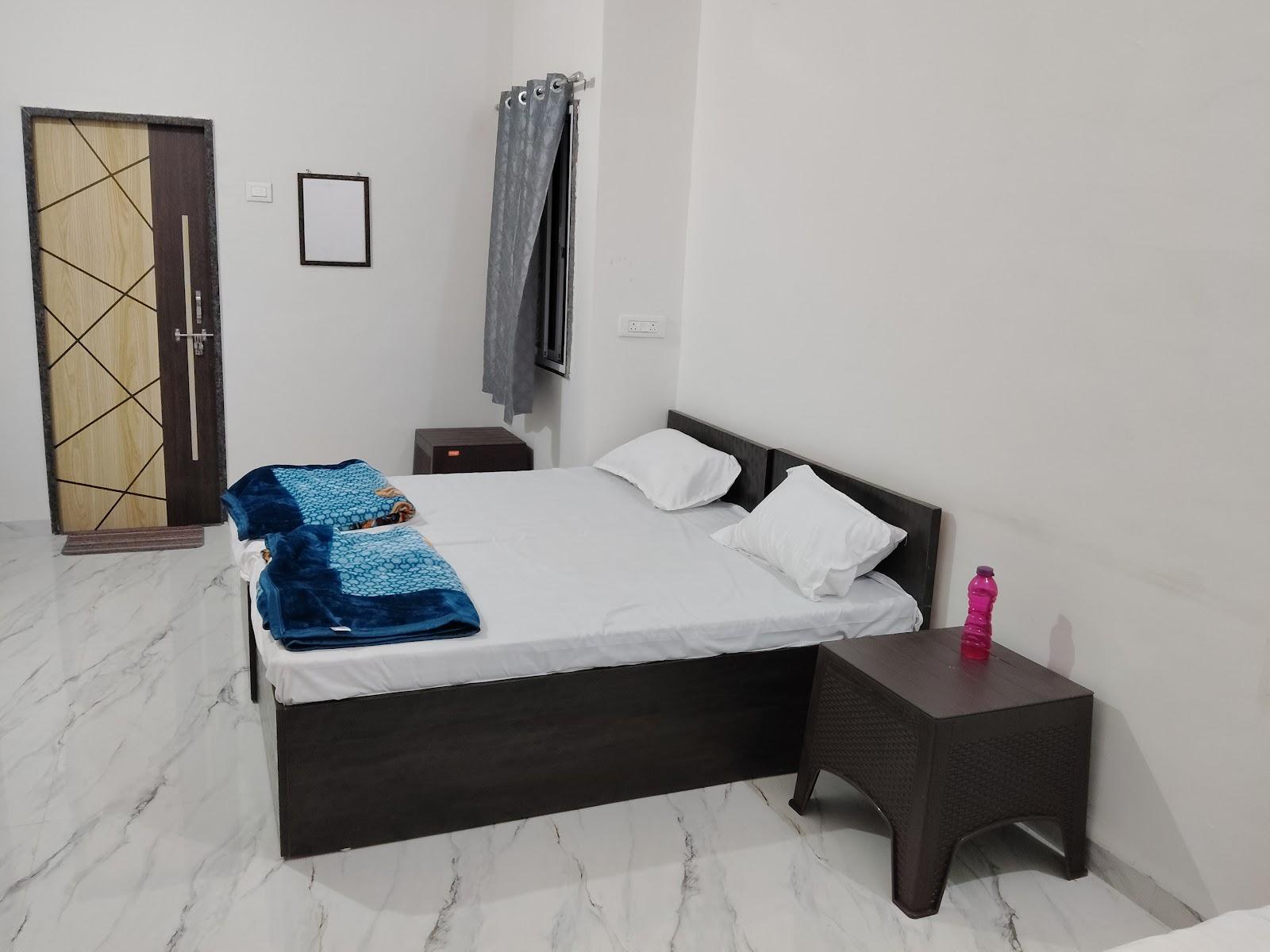 Hotel Krushnakunj Guest House – photo 3