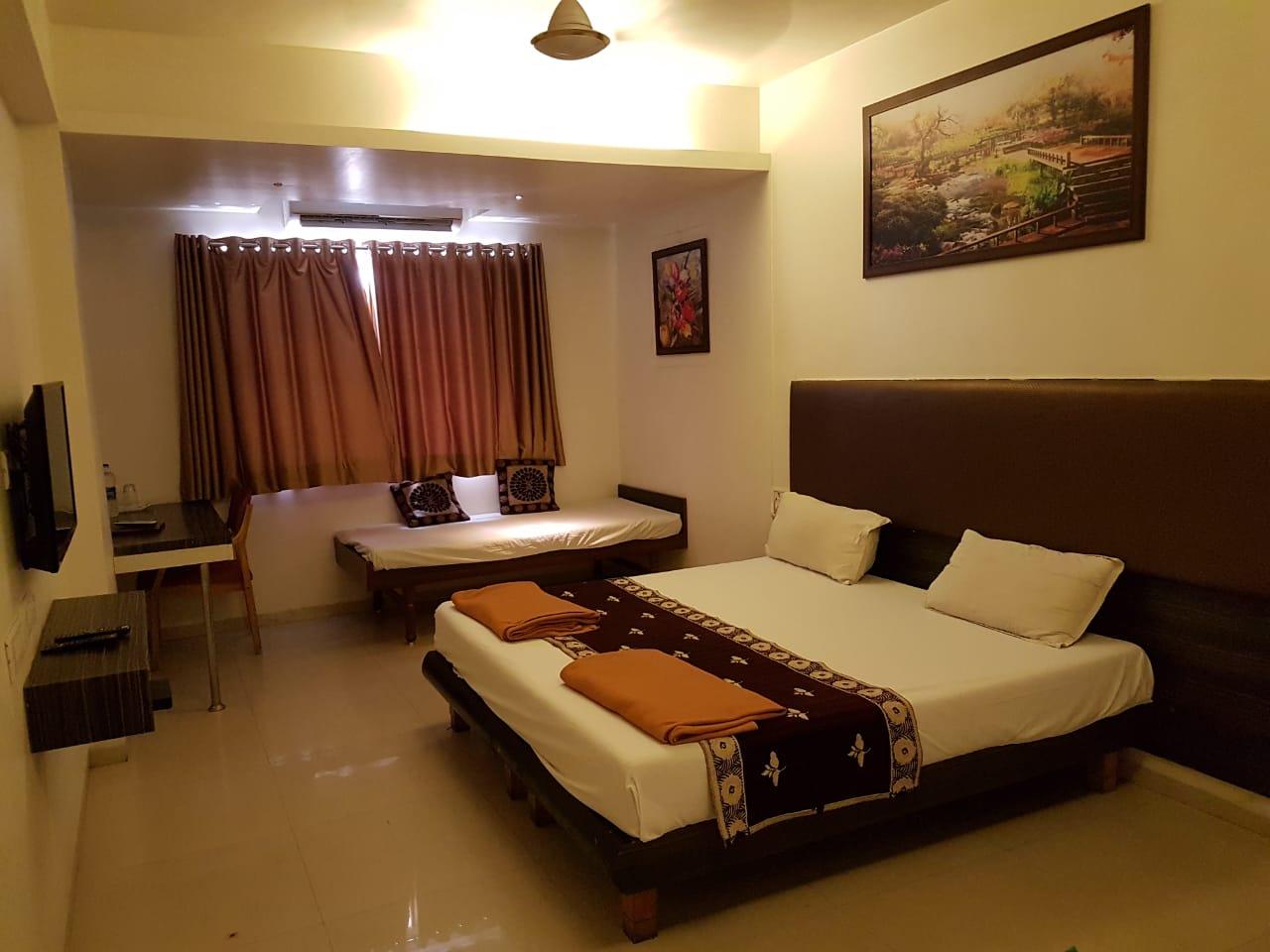 Hotel Sagar Presidency – photo 1