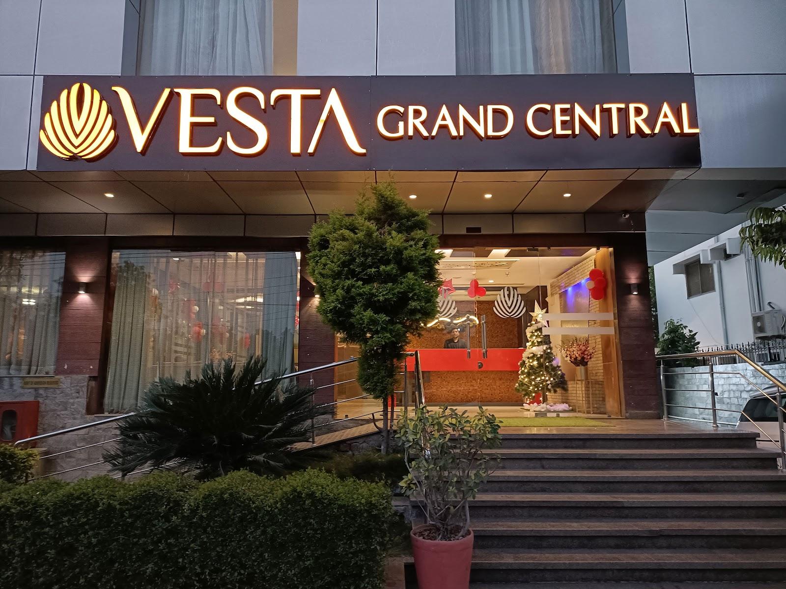 Vesta Grand Central Udaipur – photo 1