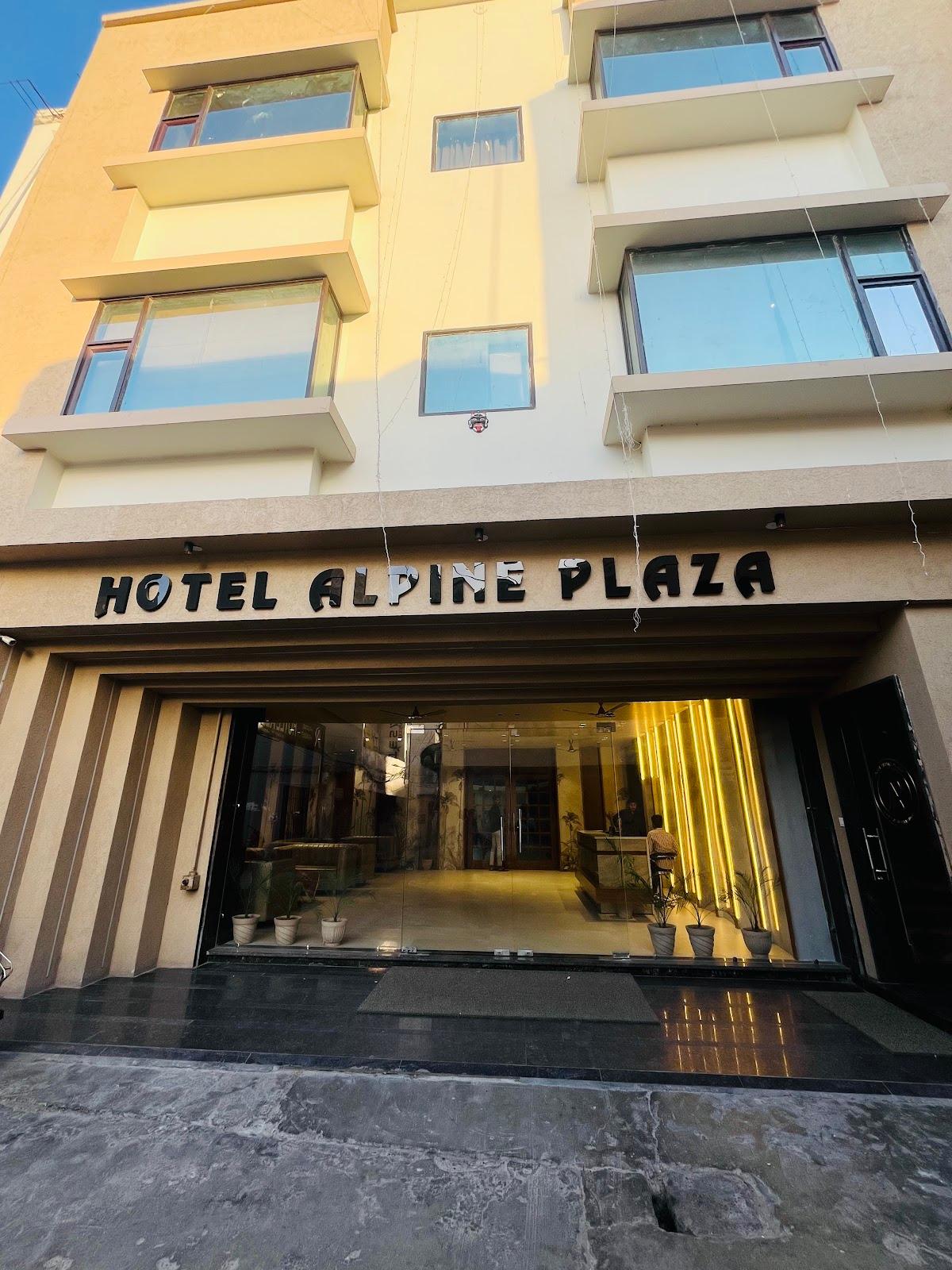 Hotel Alpine Plaza – photo 1