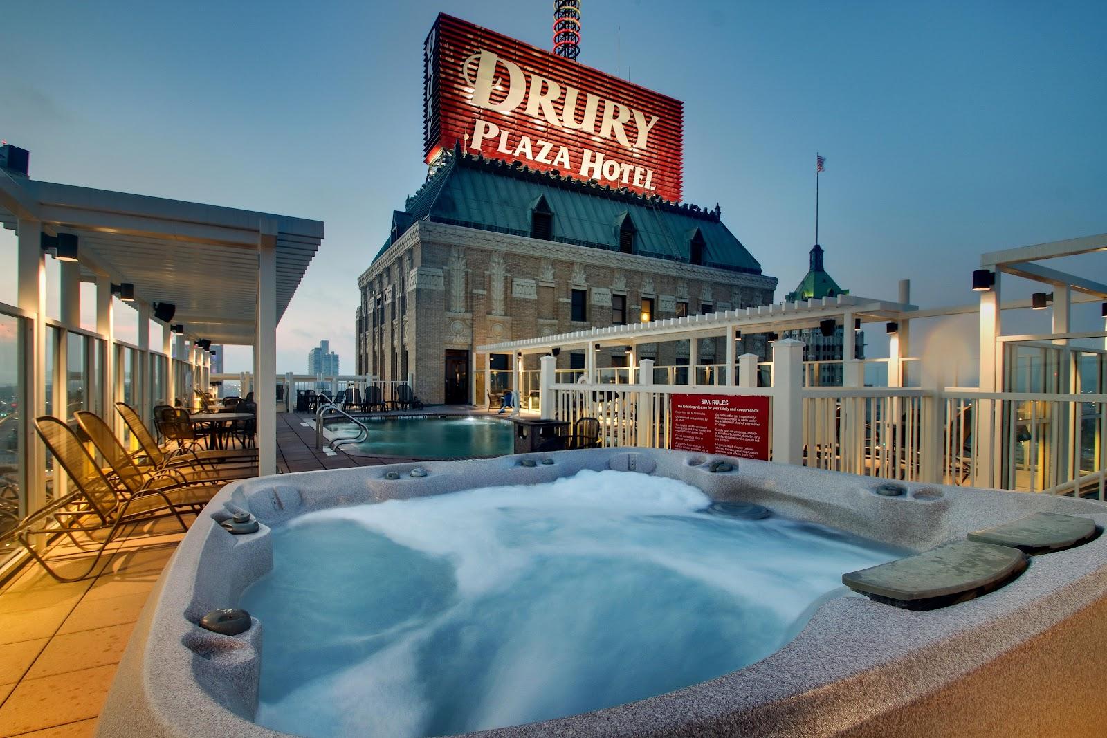 Drury Plaza Hotel San Antonio Riverwalk – photo 1