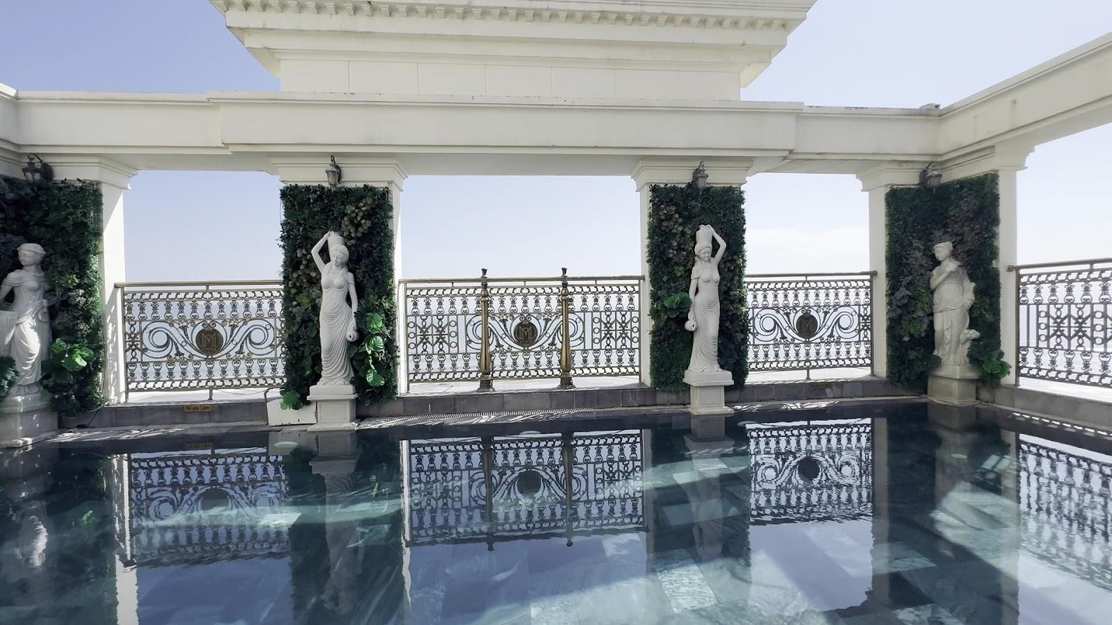 Monarque Hotel – photo 2