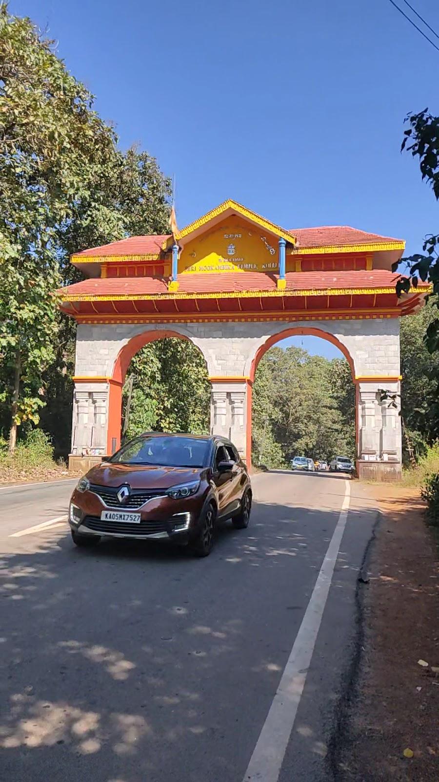 Mookambika Temple Guest House, Dormitory – photo 2