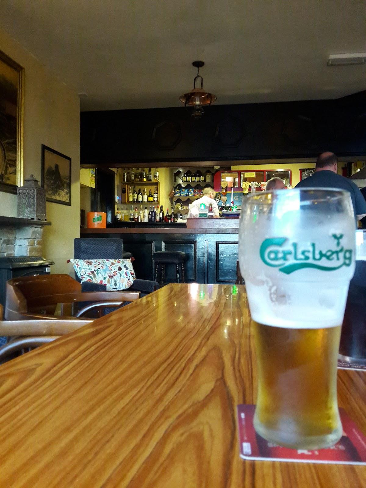 Caitins Pub and Accomodation – photo 3