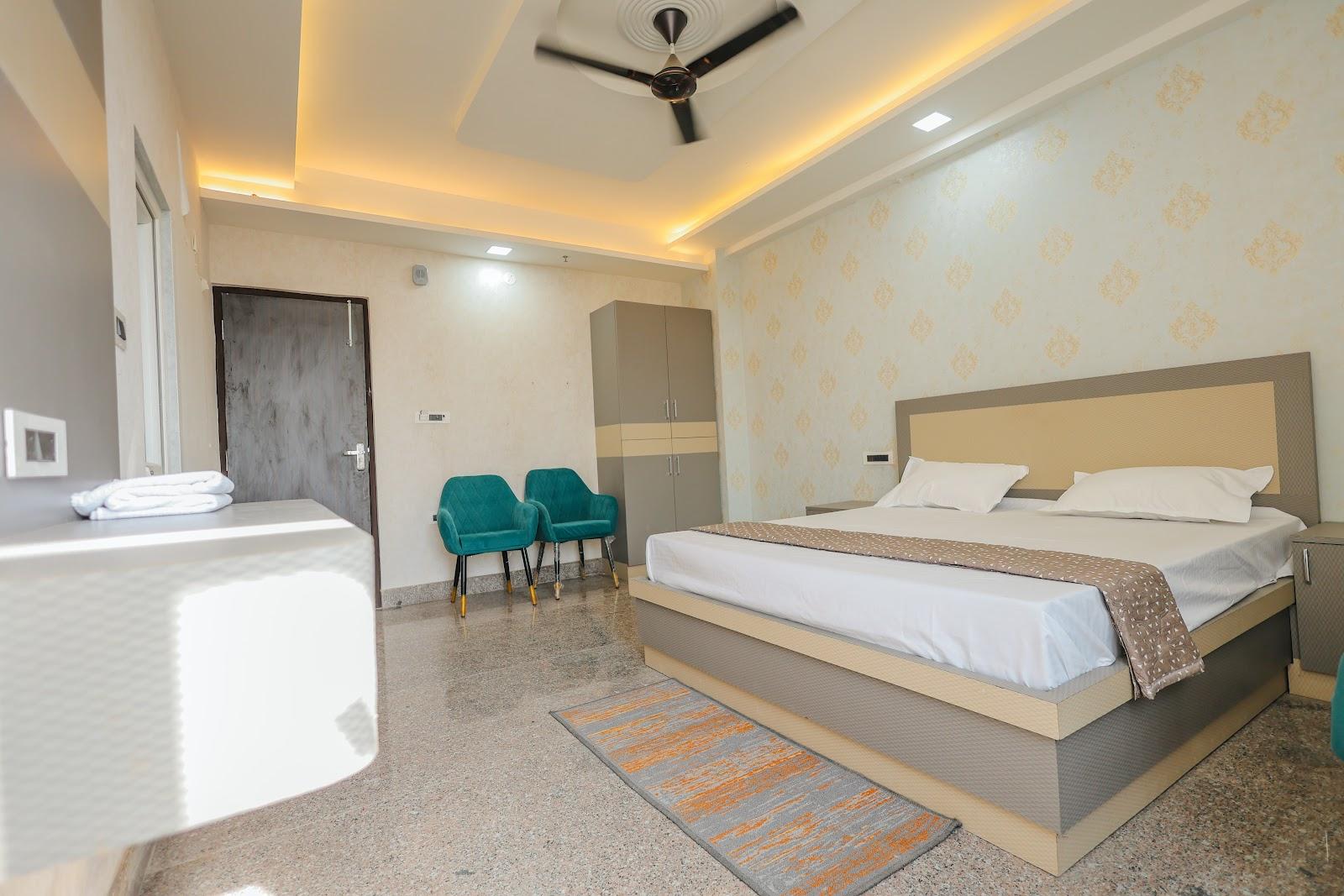 Hotel Regal Palace – photo 2