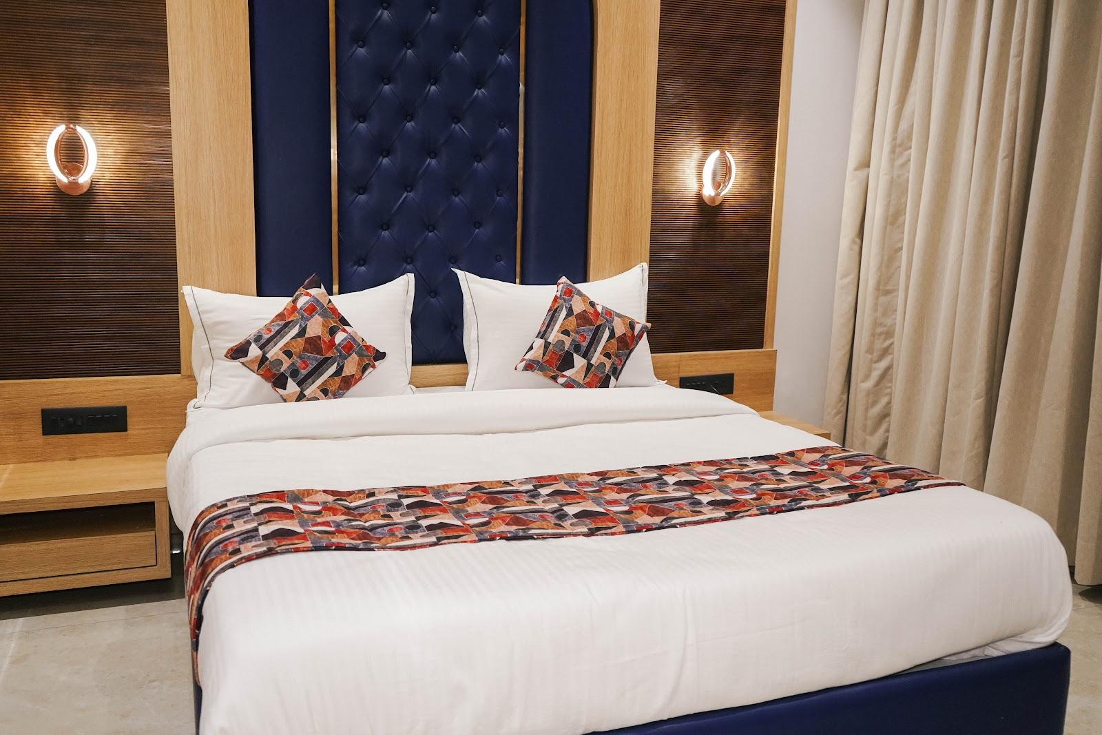 Hotel Imperial Suites - Airoli – photo 3
