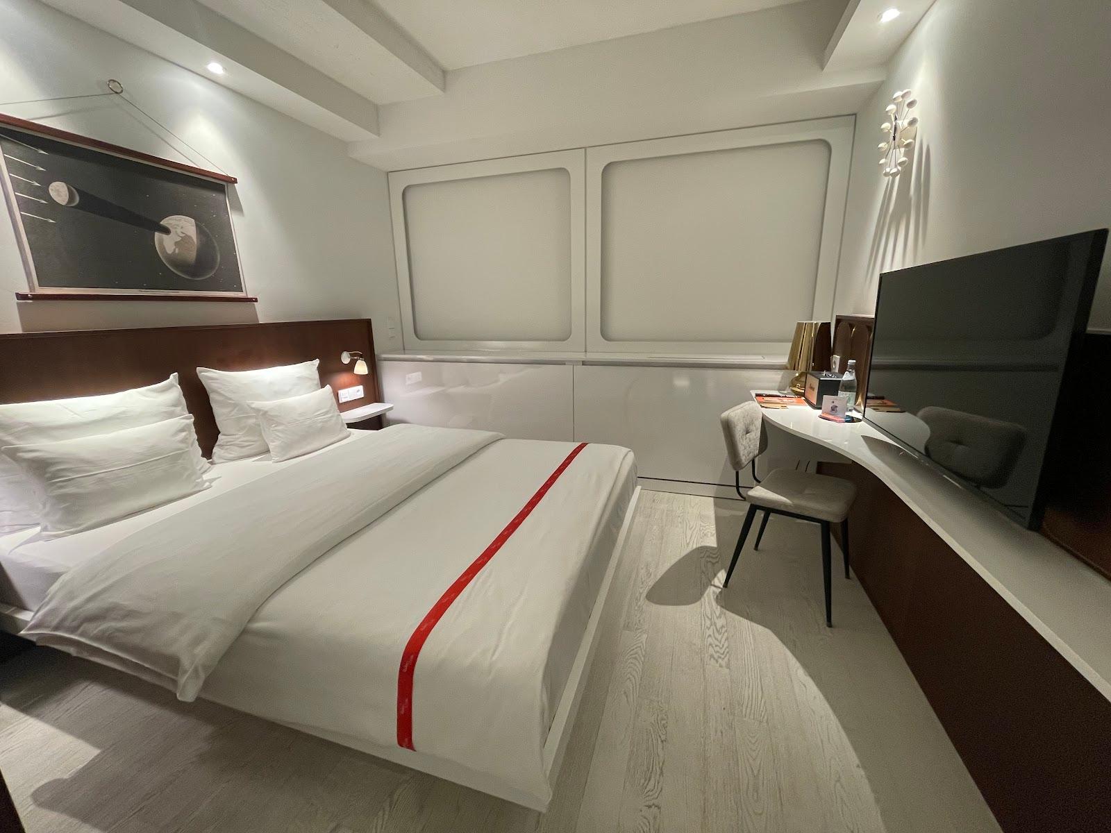 Ruby Luna Hotel Dusseldorf by IHG – photo 3