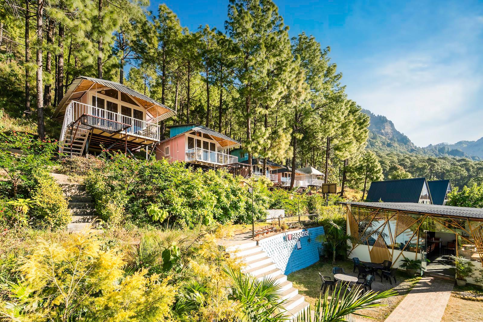 THE PARADISE POOL RESORT