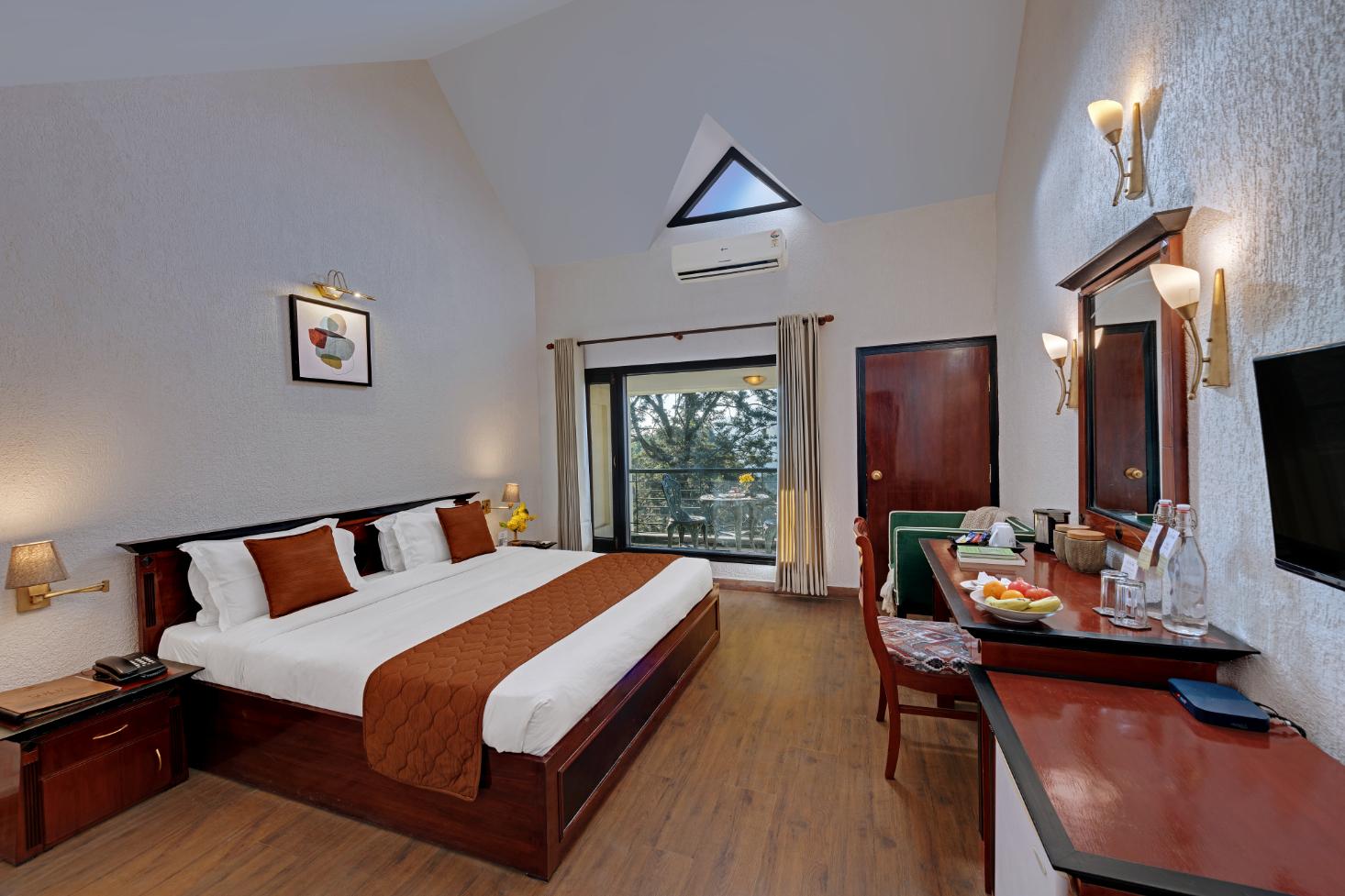 8fold-Pinecrest by LaRiSa, Bhimtal – photo 2