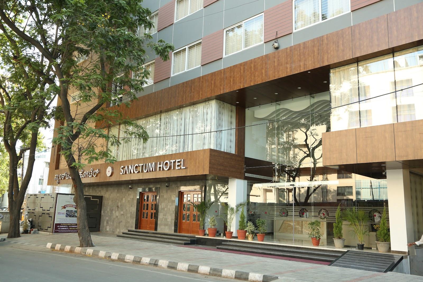 I.V Sanctum Hotel – photo 1