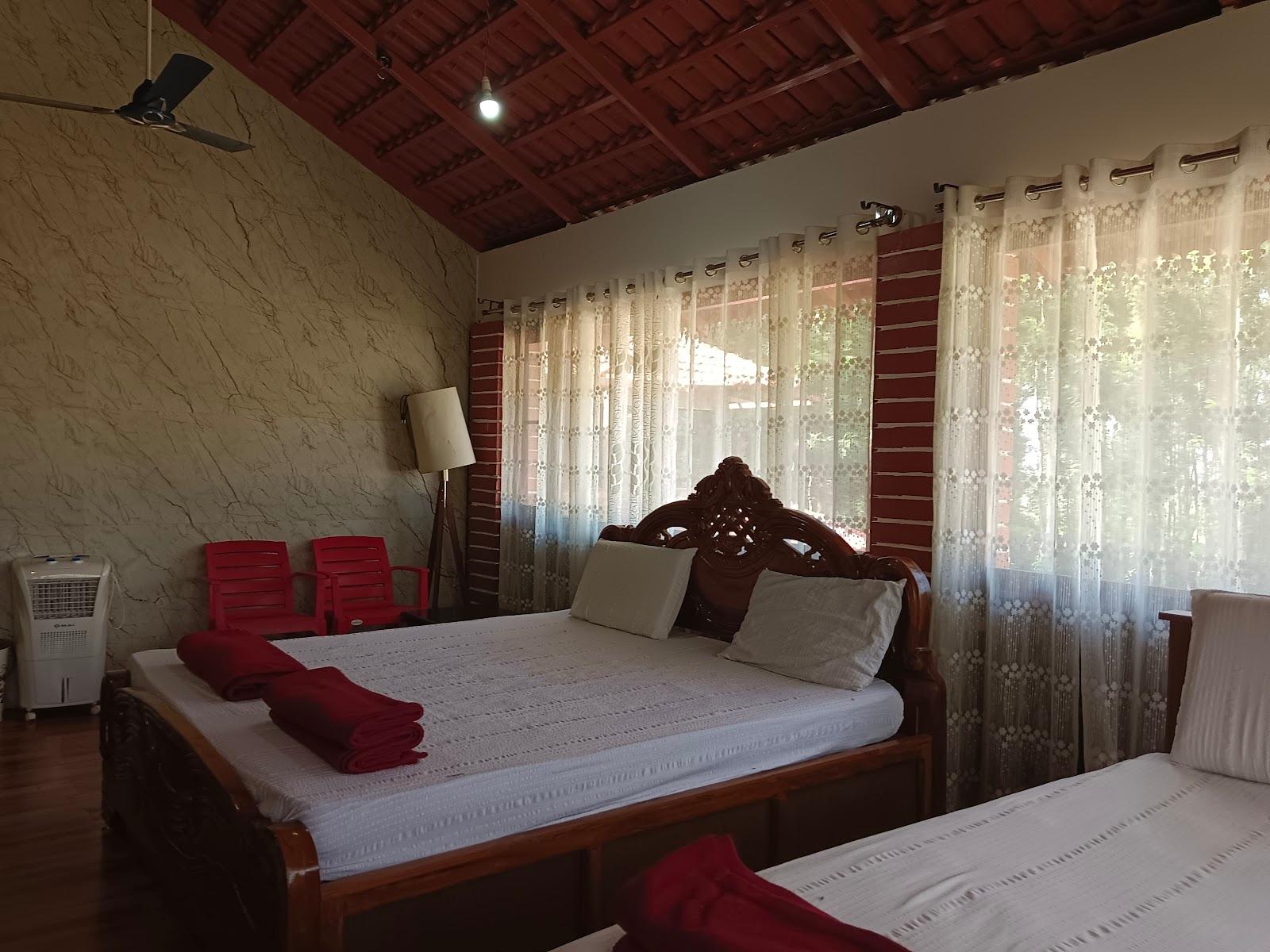Bougainvillea Homestay – photo 3