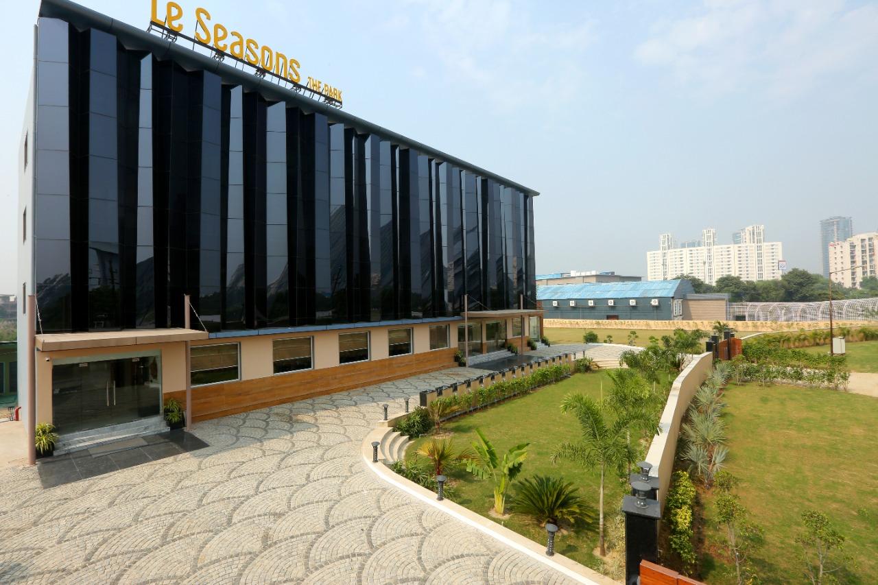 Grand Venice Mall