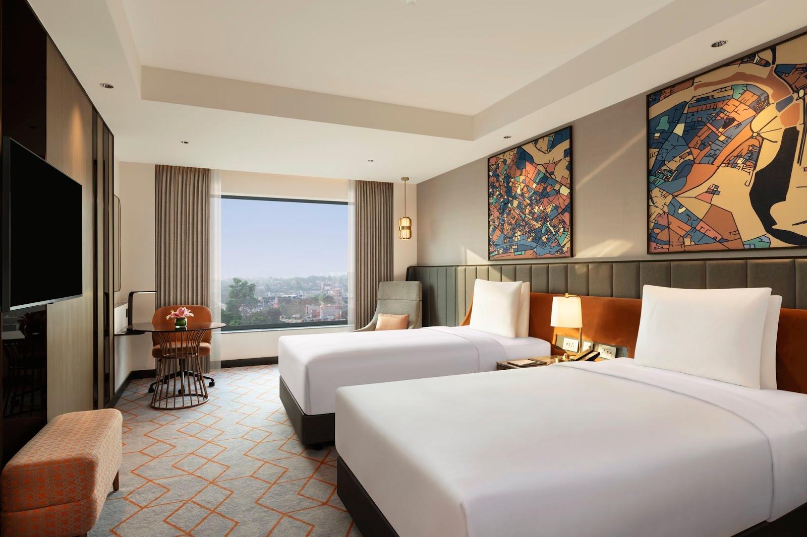 Crowne Plaza Lucknow by IHG – photo 3