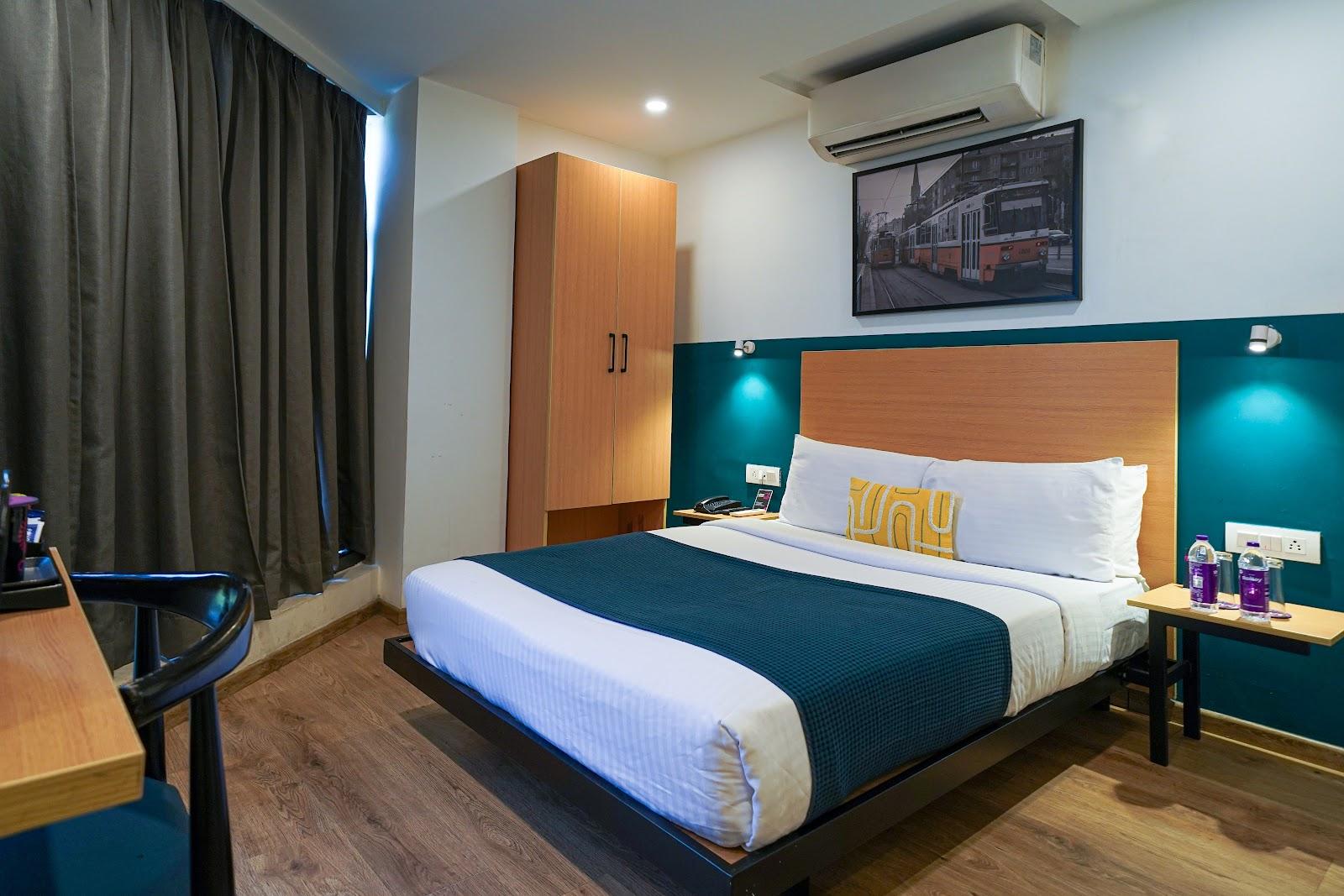 Olive Zip Richmond Circle by Embassy Group – photo 2