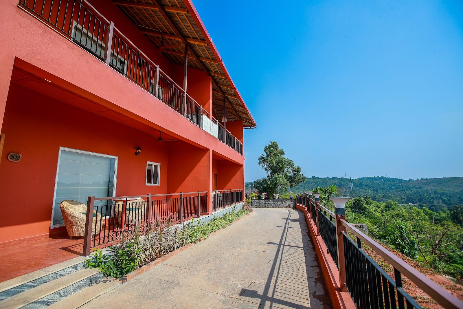 The Estate Resort – photo 2