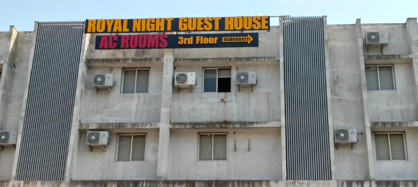 ROYAL NIGHT GUESTHOUSE – photo 1