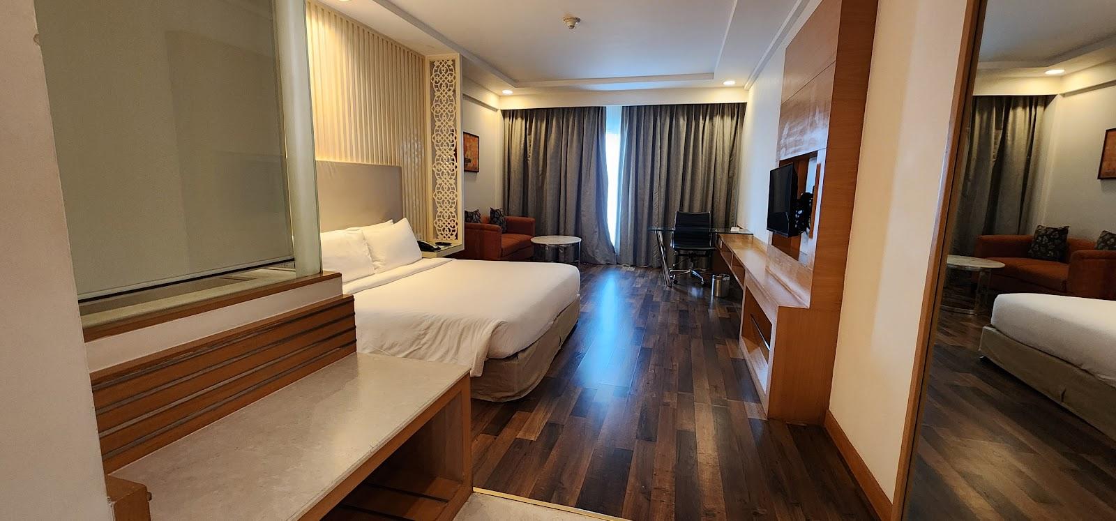 Holiday Inn Amritsar Ranjit Avenue by IHG – photo 2