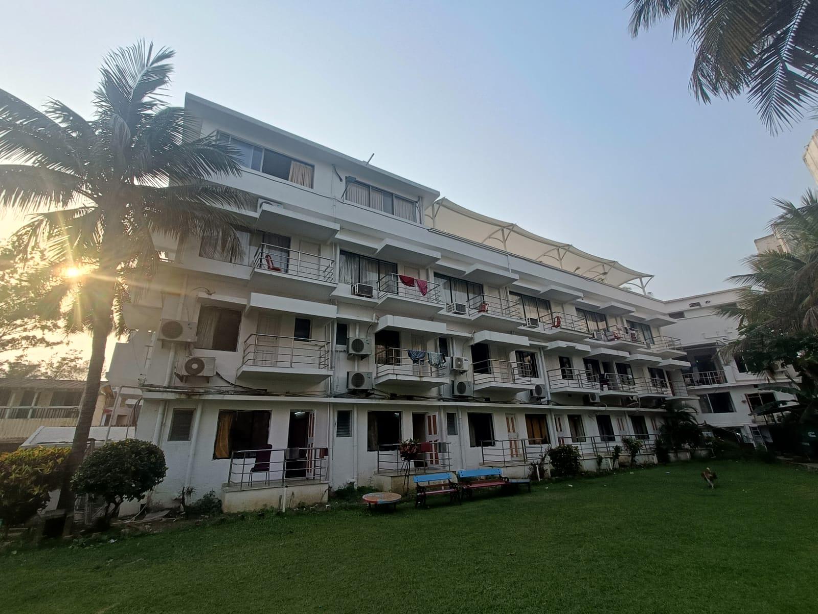 Hotel Dolphin, Near Old Digha Beach - Restaurant and Banquet Hall
